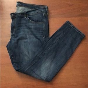 Old Navy Diva Straight Leg Jeans